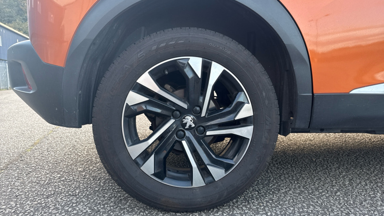 Peugeot 2008 1.2 PureTech Allure Premium+ 5dr Petrol Estate